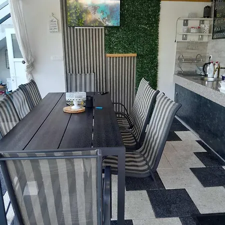 Apartman House White Hill *