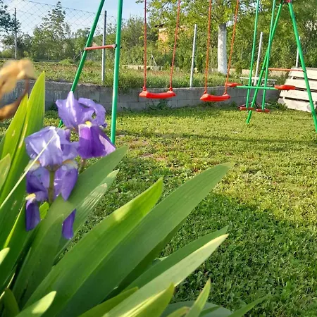 House White Hill Apartman