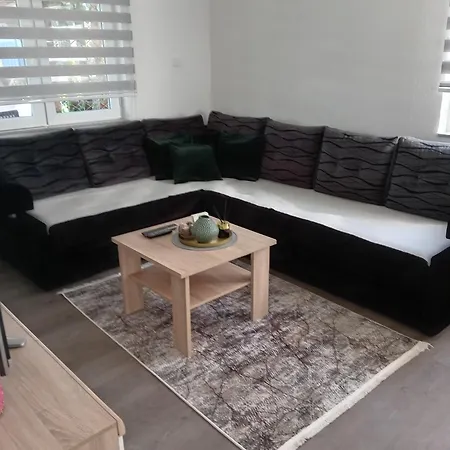 Apartman House White Hill *